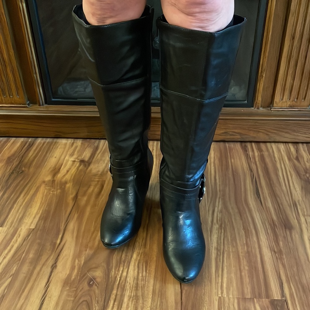 Woman’s Tall Wide Calf Boots, Black, 8.5